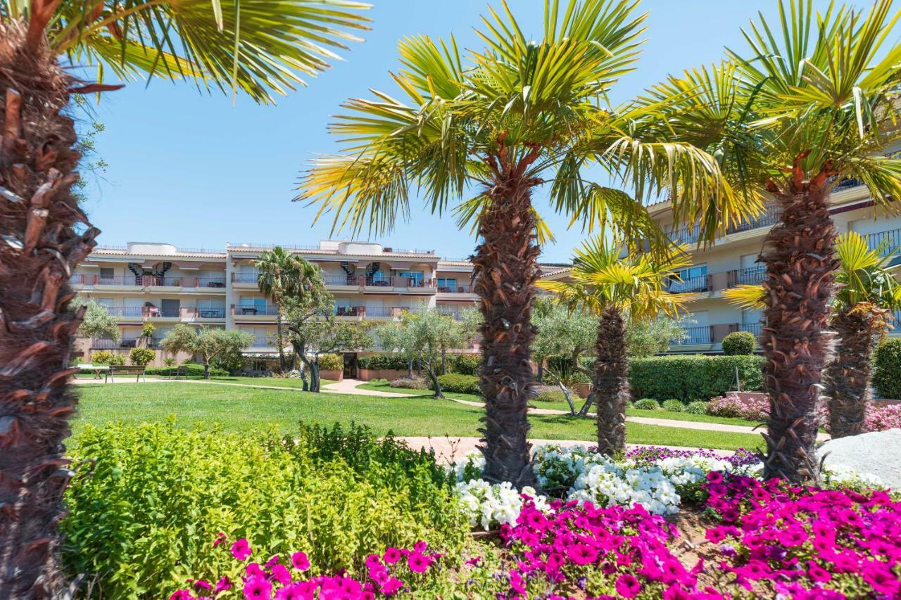 Golden Beach Apartamentos Sant Carlos de la Ràpita Exteriör bild