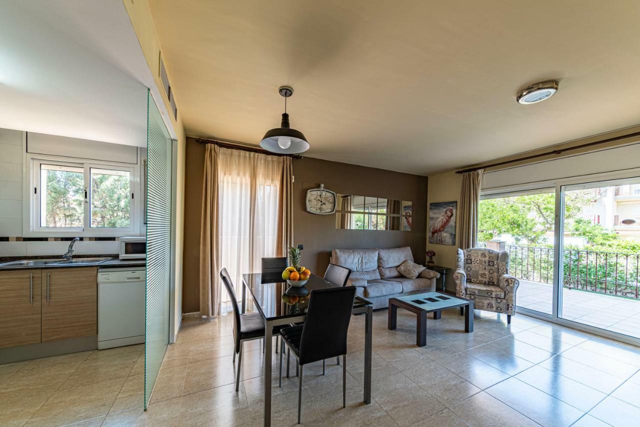 Golden Beach Apartamentos Sant Carlos de la Ràpita Exteriör bild